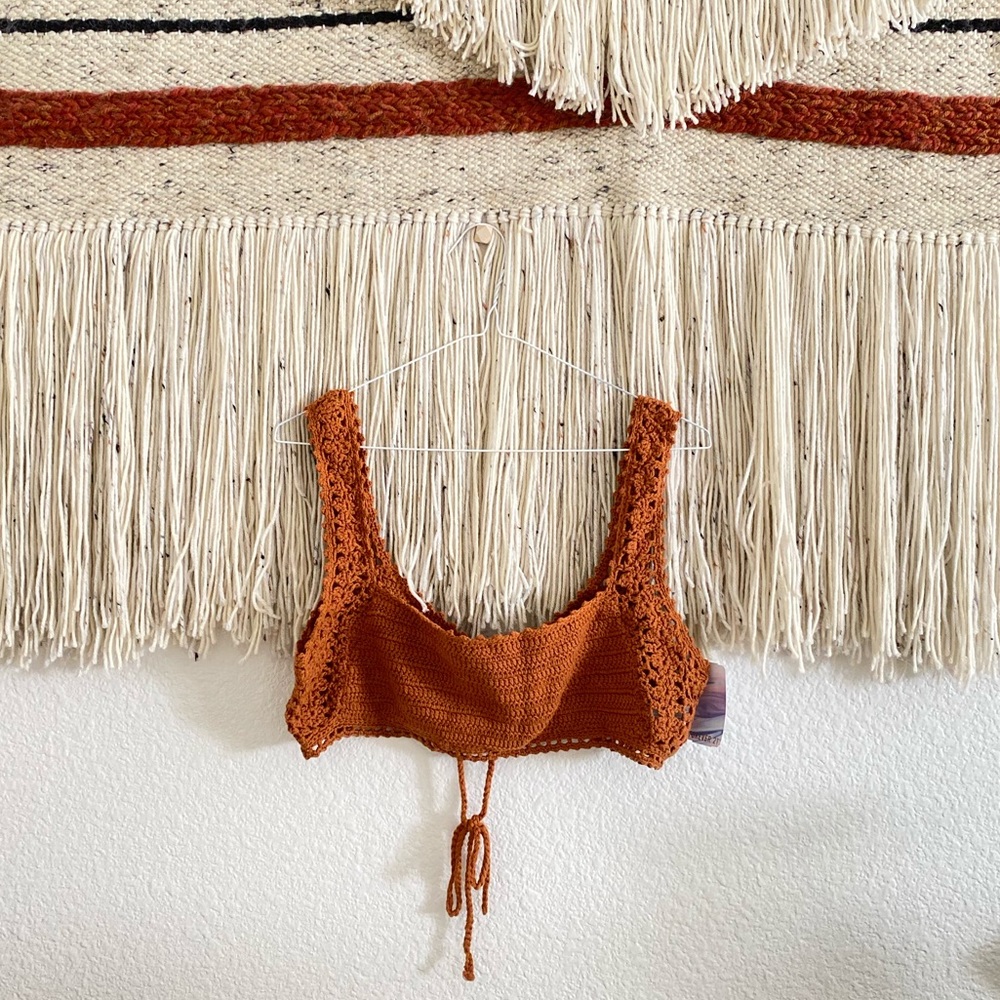 NWT Forever 21 Crochet Swimsuit Bikini Top